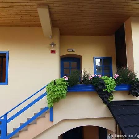 Apartment House